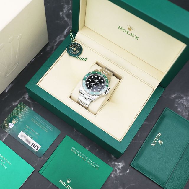 Rolex Submariner Starbucks Image 5